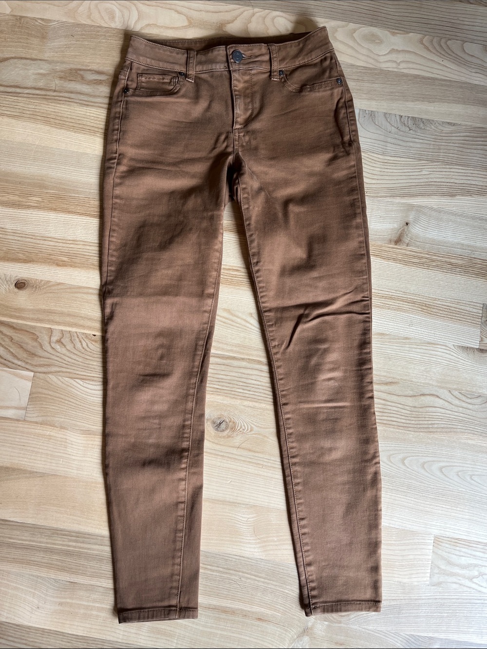 Maurices Women's Skinny Jeans in Chestnut Brown